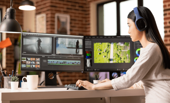 A newyork captioning captioner provides Bronx video captioning so customers with hearing loss enjoy any video content.